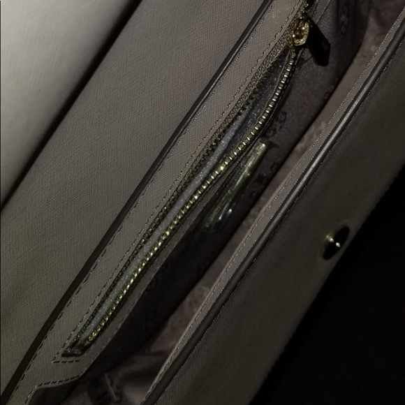 Tory Burch Grey Leather Shoulder/Crossbody Bag - Picture 4 of 4